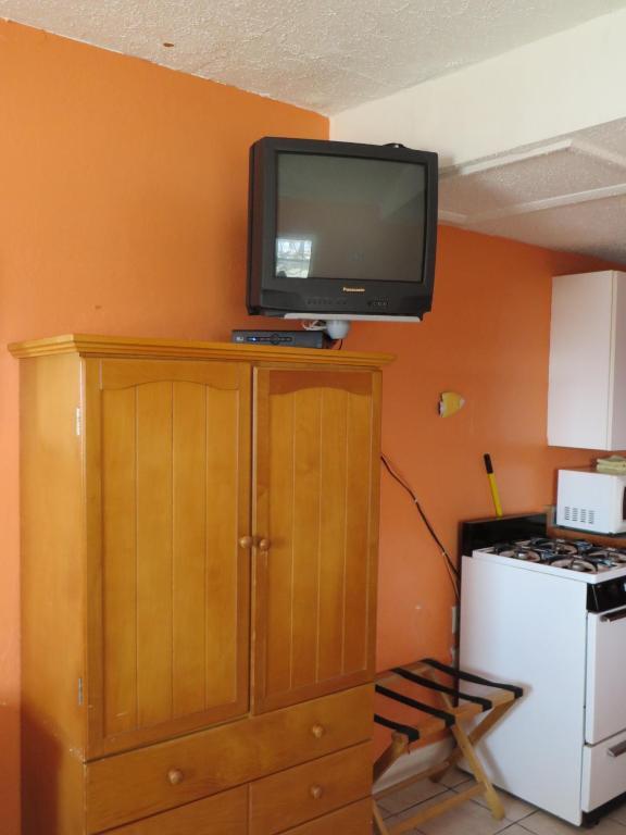 White Sands Inn Маратон Екстер'єр фото